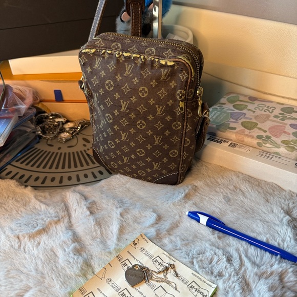 Louis Vuitton Mini Lin Danube Monogram Crossbody Bag - Picture 2 of 13